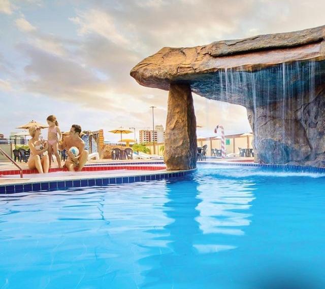 Golden Dolphin Com Cafe Da Manha! Piscinas 24h