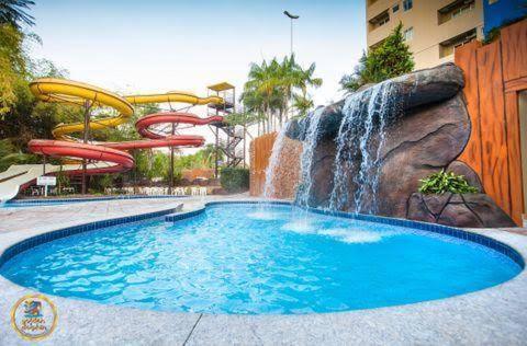 Aparthotel Golden Dolphin Com Cafe Da Manha! Piscinas 24h *