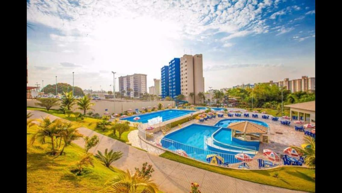 Aparthotel Golden Dolphin Com Cafe Da Manha! Piscinas 24h *