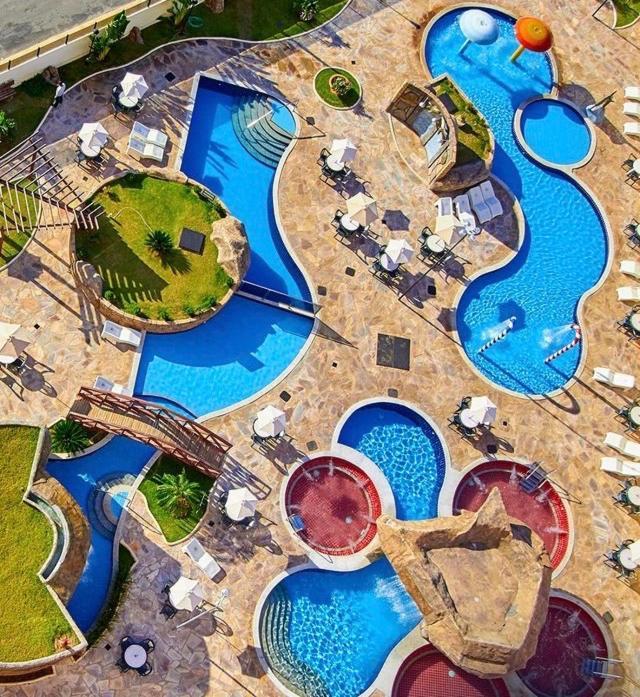 Golden Dolphin Com Cafe Da Manha! Piscinas 24h Aparthotel Caldas Novas